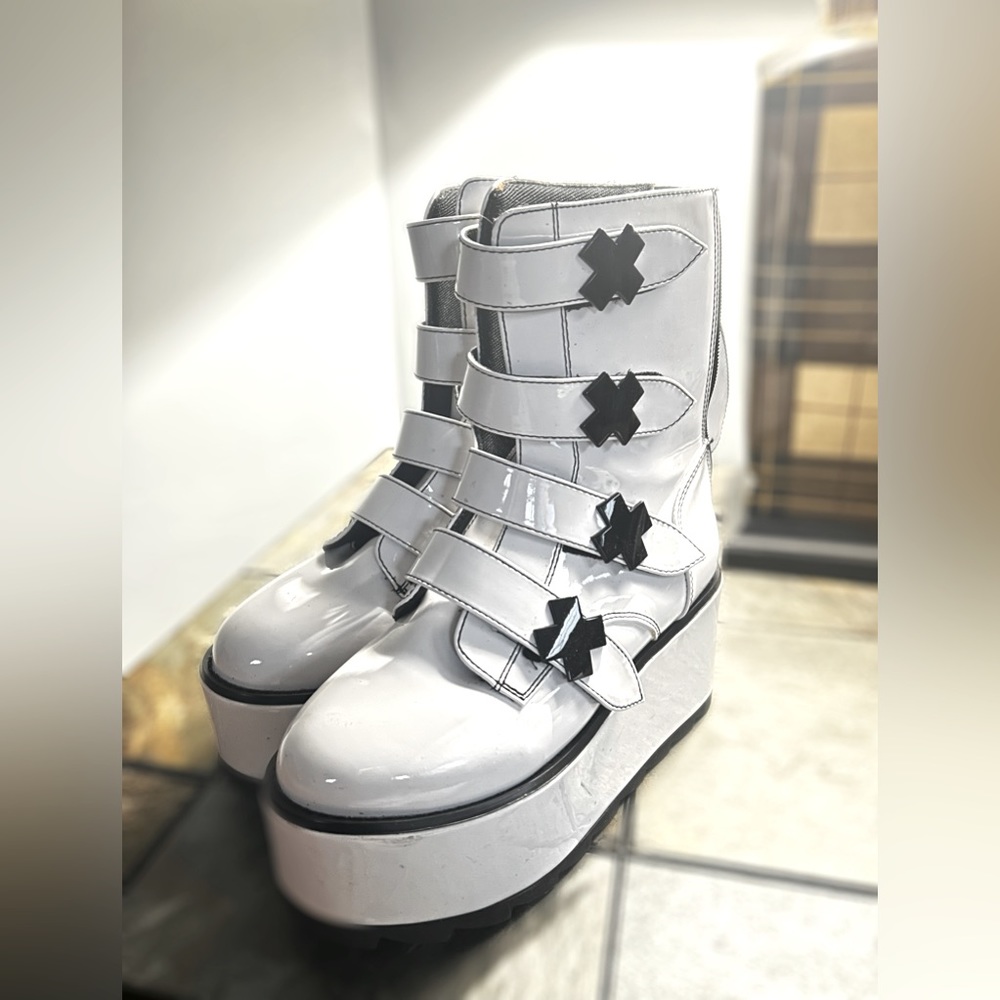 Karmax White Platform Boots